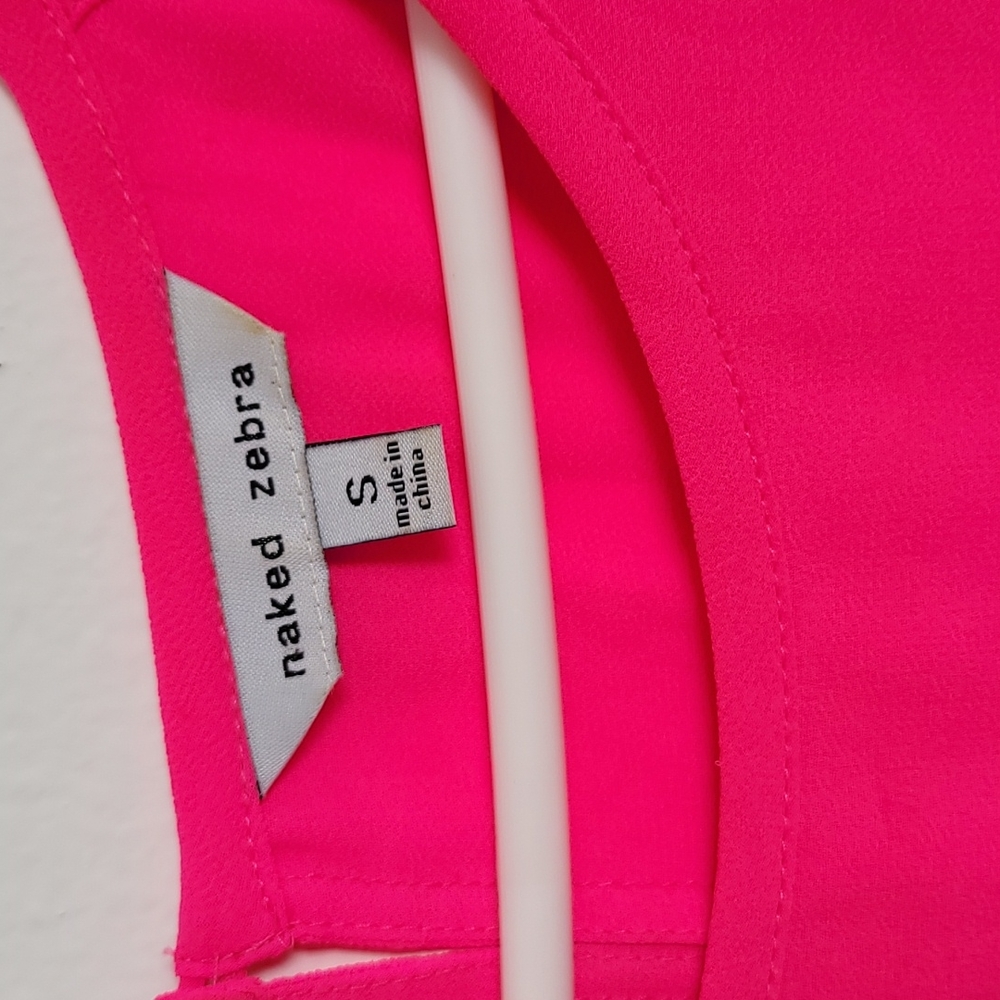 🔥Fuscia blouse - Picture 2 of 6